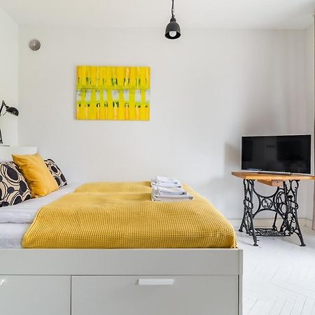 Rent Like Home - Wilcza 22A وارسو المظهر الخارجي الصورة
