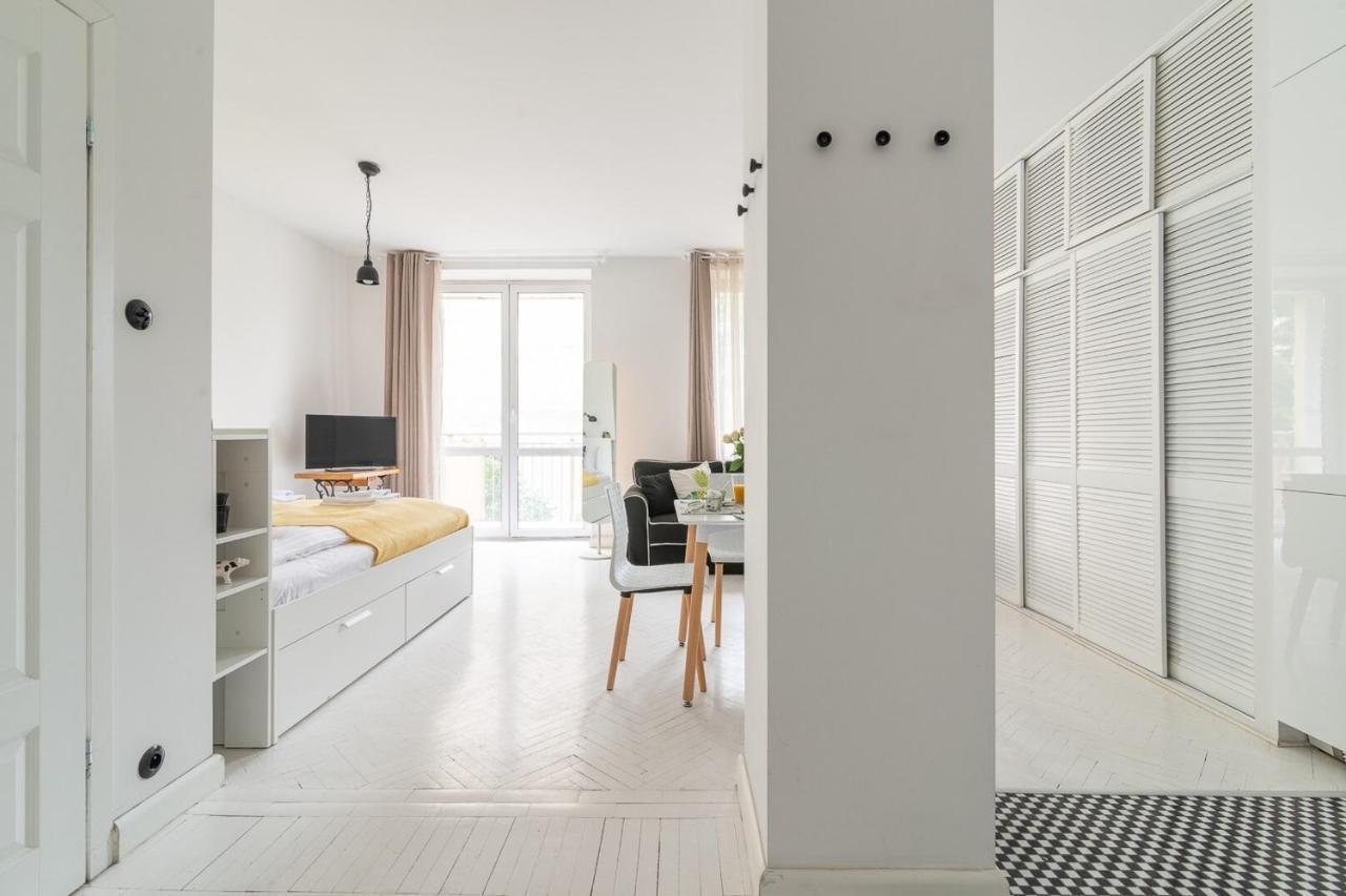 Rent Like Home - Wilcza 22A وارسو المظهر الخارجي الصورة